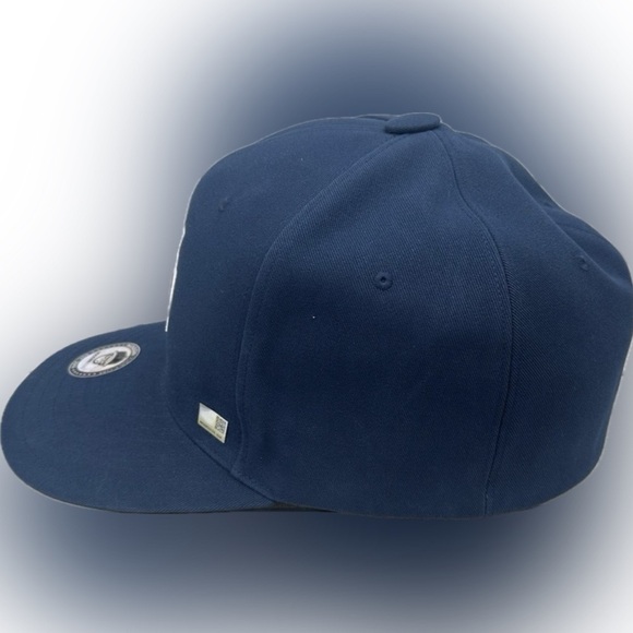 NOGGIN BOSS NASCAR Chicago Street Race Oversized Novelty Hat – New - Picture 4 of 6